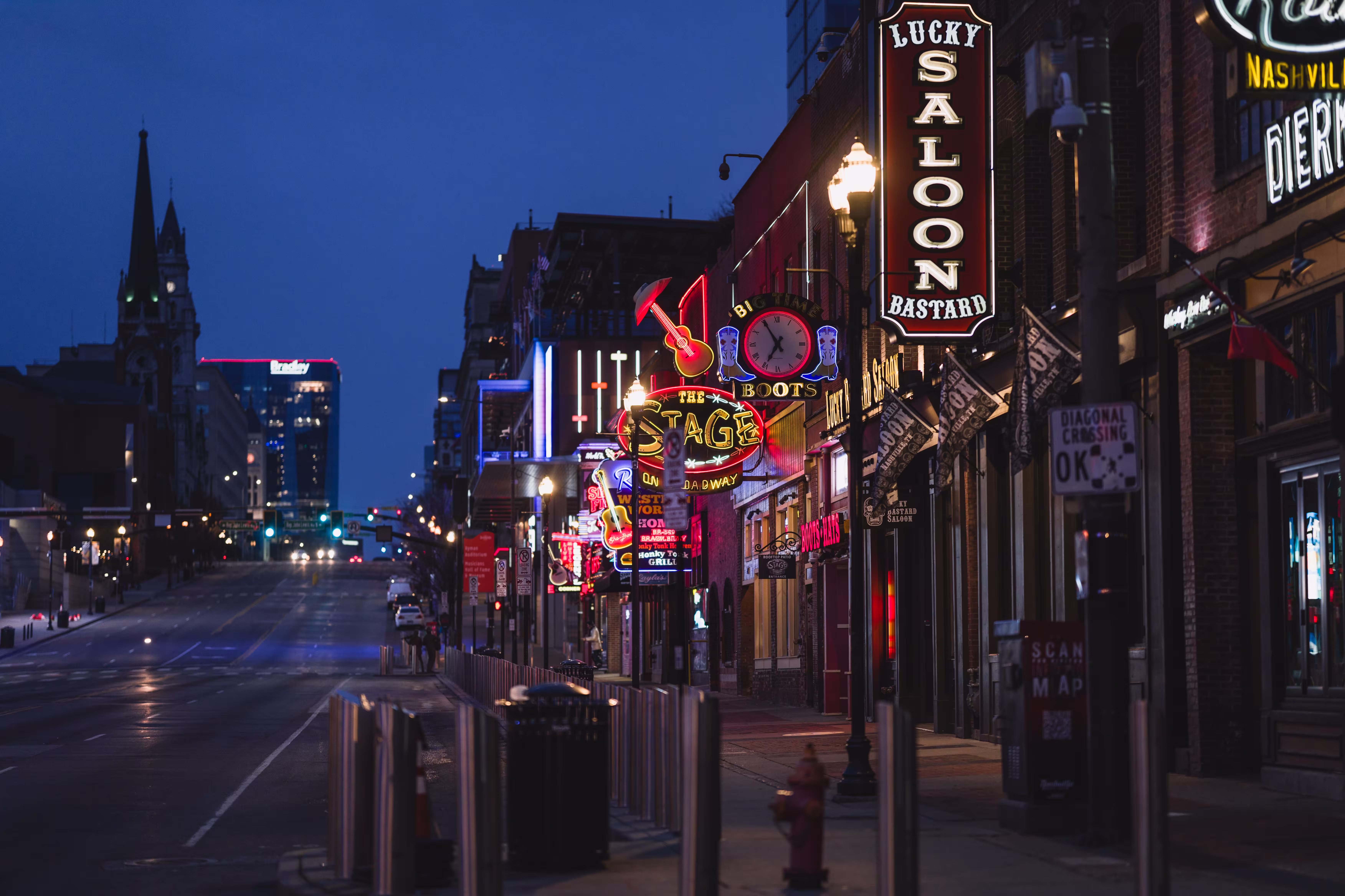 Nashville Broadway nightlife