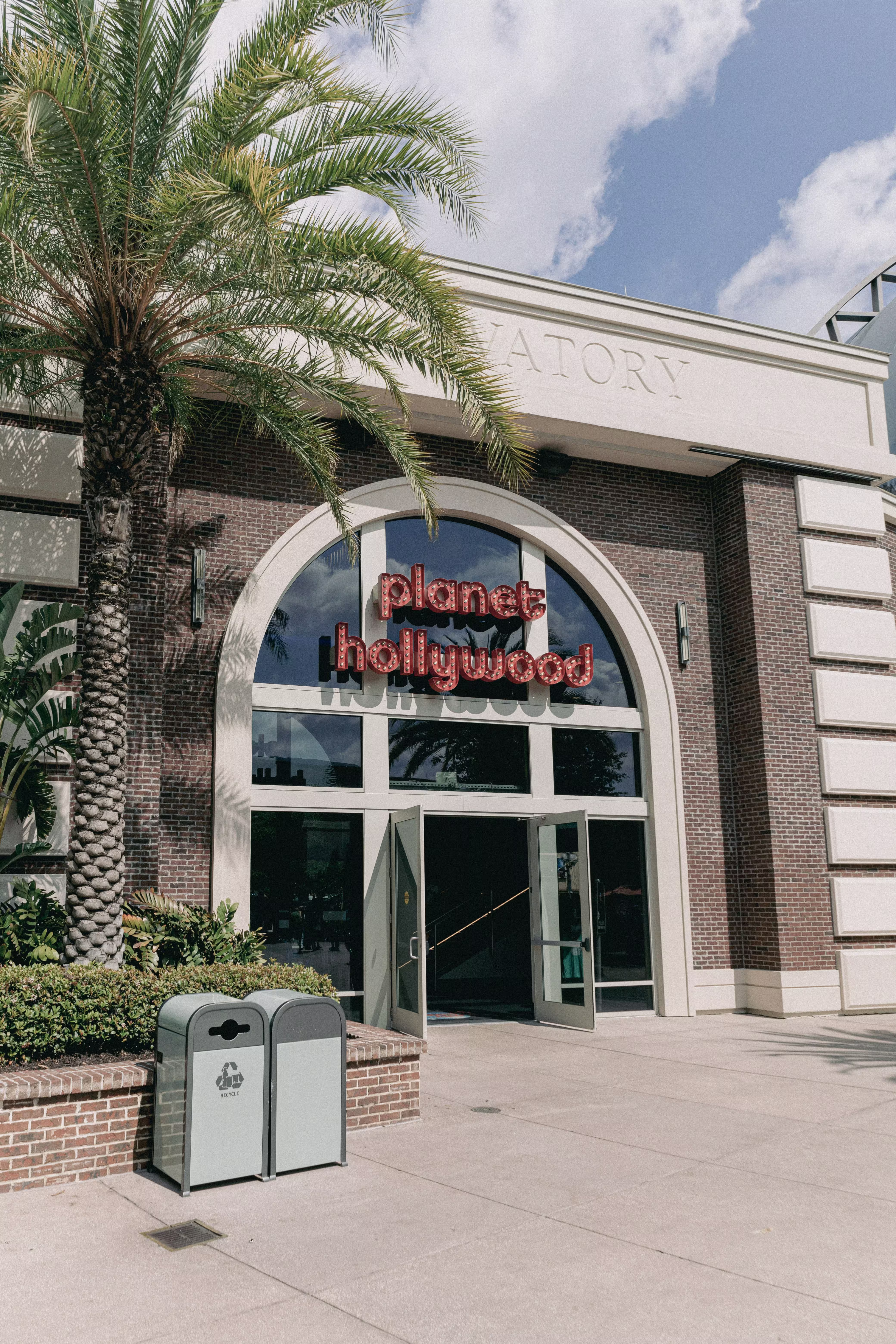 Planet Hollywood