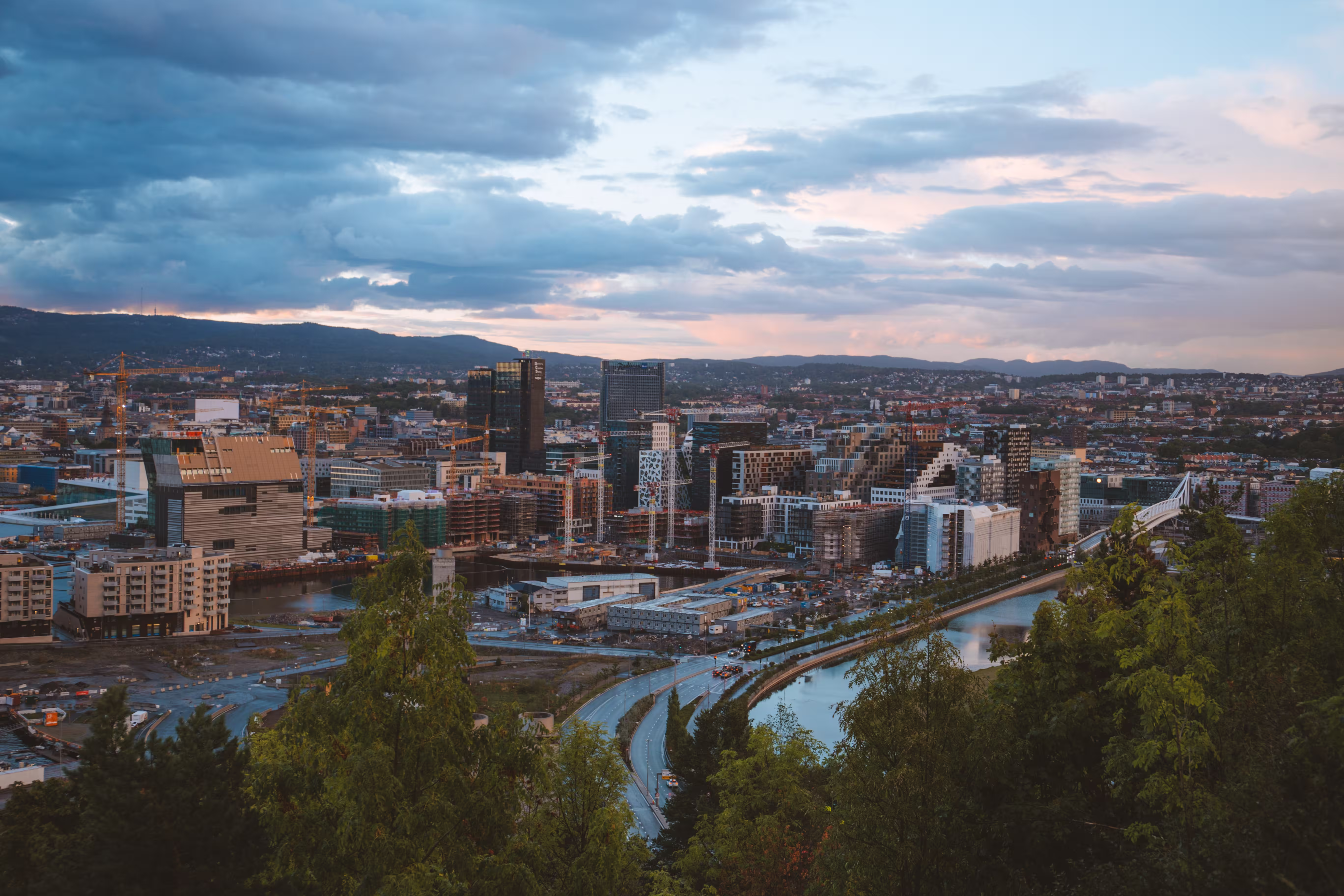 aerial-shot-houses-buildings-city-oslo-noway