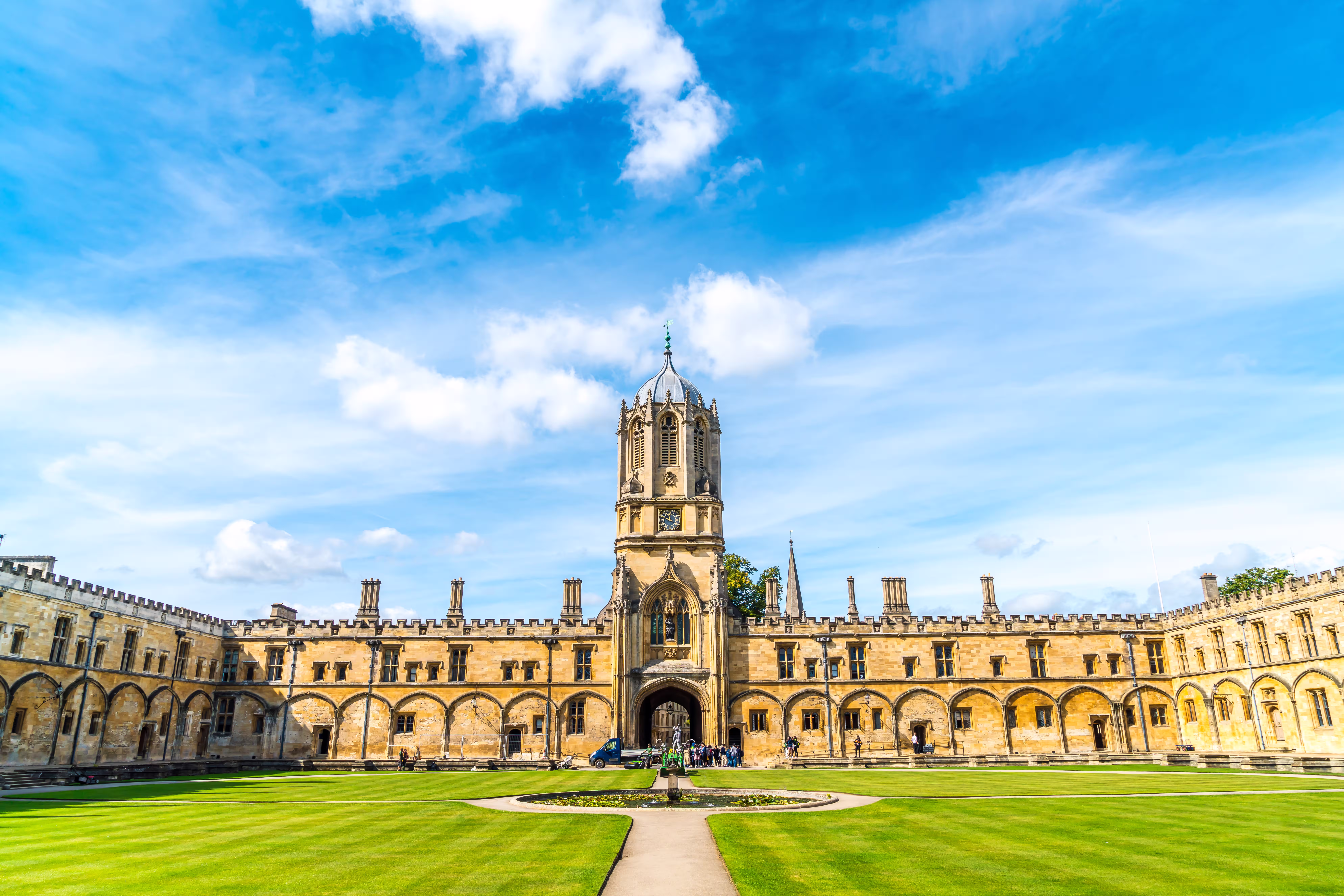 beautiful-architecture-tom-tower-christ-church-oxf
