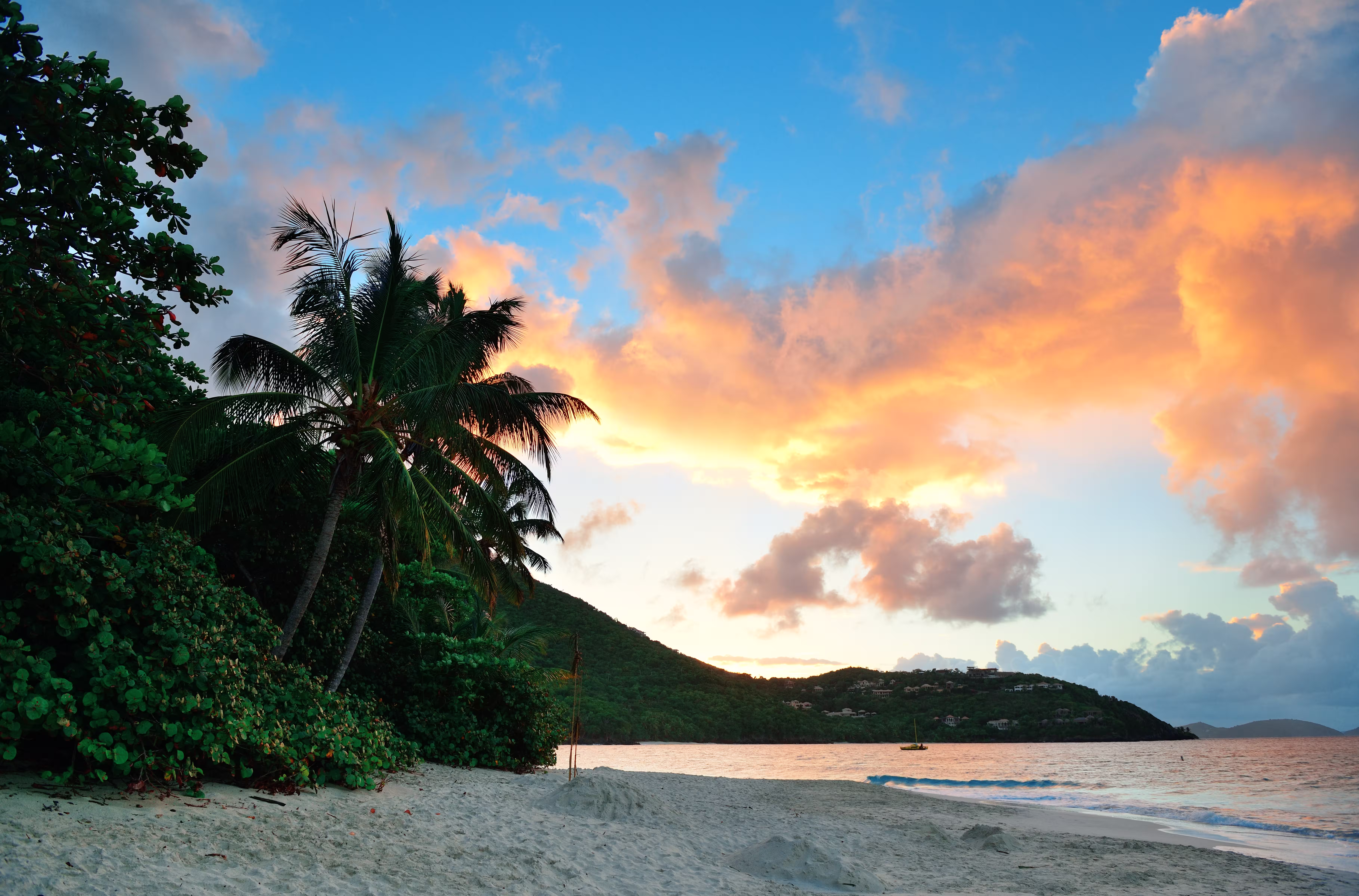 Hawaii warm weather beach