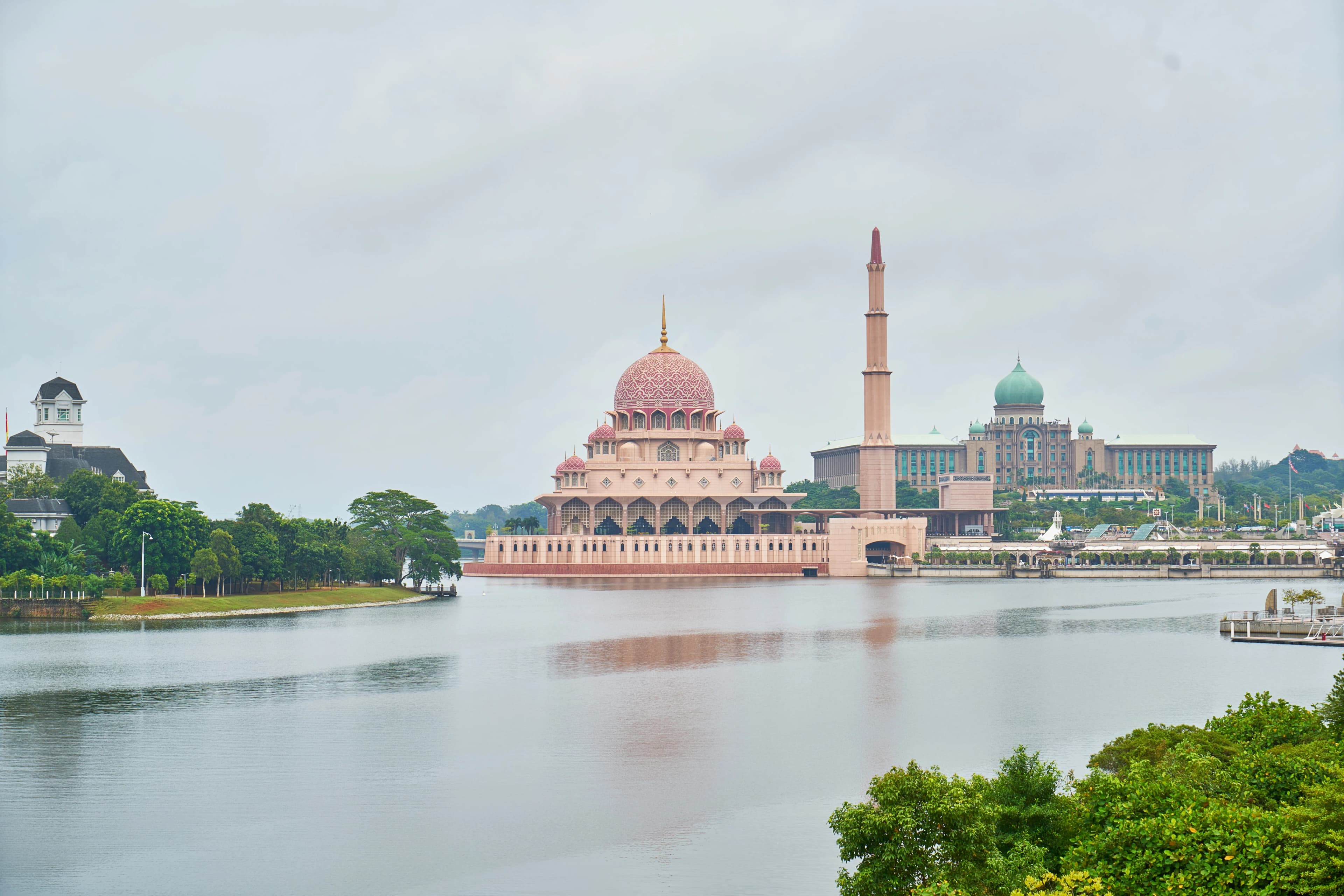 landmark-islam-putrajaya-geometric-landscape-img